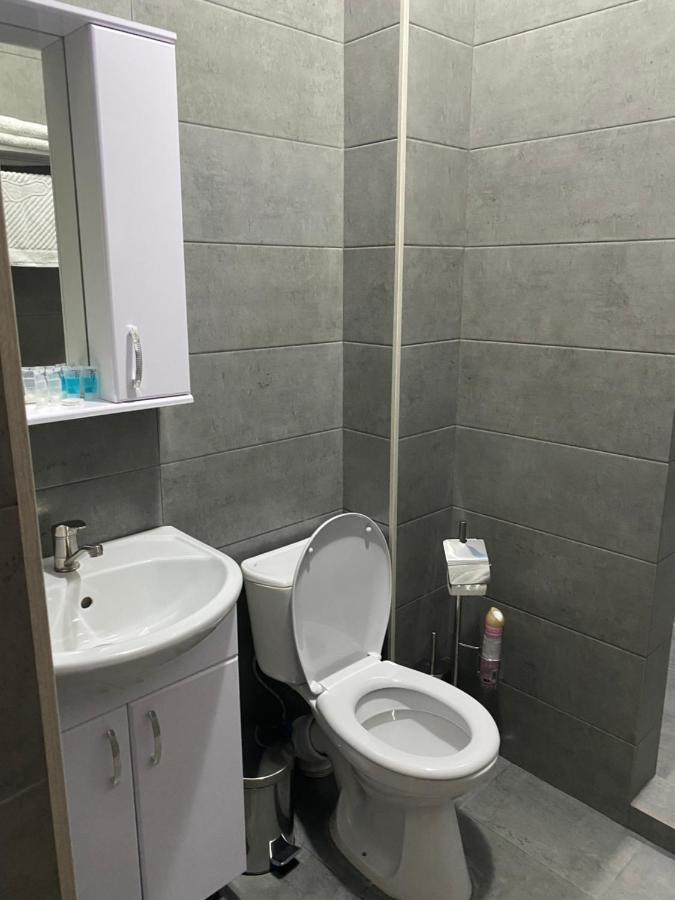 Sapphire Hotels Taraz Luaran gambar